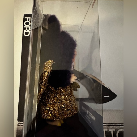 ❗️SOLD❗️Authentic POP MART LABUBU x Pronounce- Wings of Fortune Vinyl Plush - Picture 7 of 8